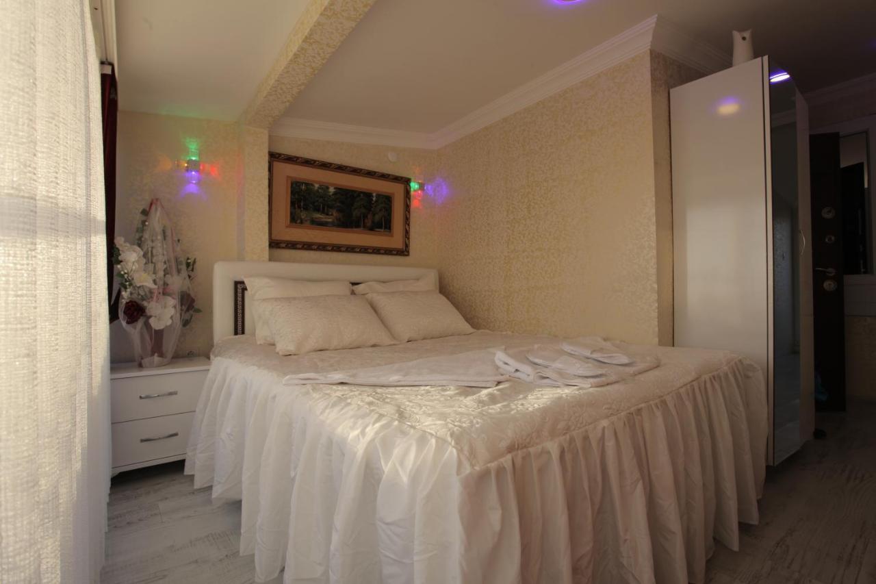 Taksim Brand Suit Hotel Istanbul Bagian luar foto